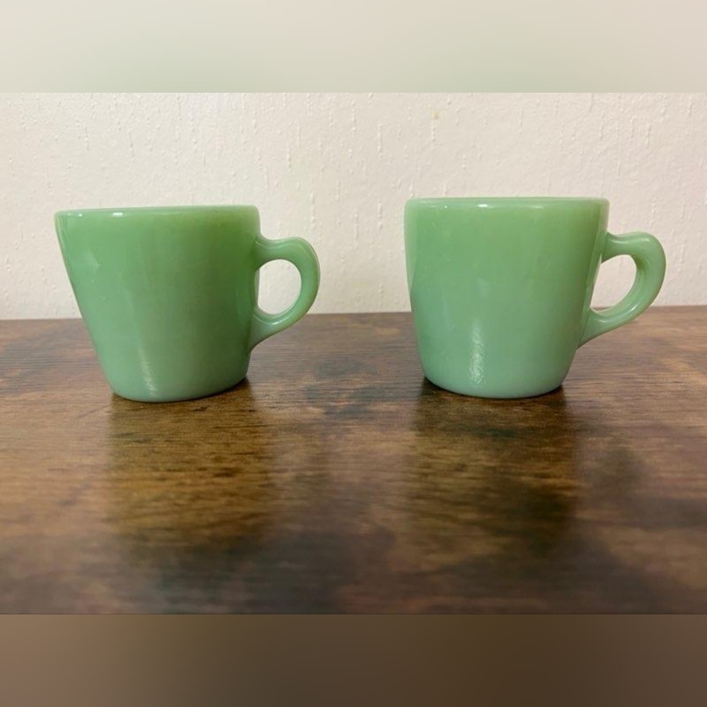 Vintage Fire King Restaurant Oven Ware Jade-ite Coffee Mugs C Handle (G215)